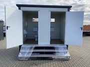 DOPPELTER SANITÄRCONTAINER MIT WEISSEM ABFALLTANK